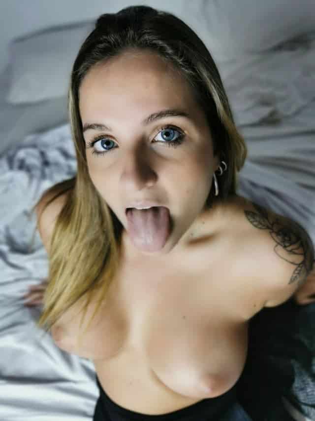 Chick on the side